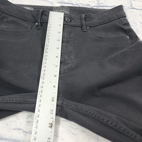 White House Black Market WOMENS SIZE 8 Black High Rise Skinny Ankle Sculpt Jeans - Picture 4 of 14